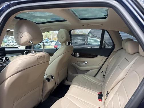 2018 Mercedes-Benz GLC 300 4MATIC