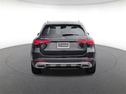 2025 Mercedes-Benz GLC 350e Base