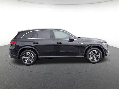 2025 Mercedes-Benz GLC 350e Base