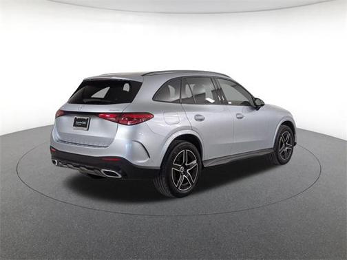 2025 Mercedes-Benz GLC 300 4MATIC