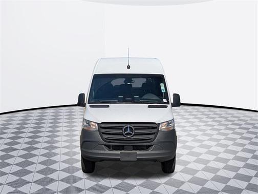 2025 Mercedes-Benz Sprinter 2500 High Roof