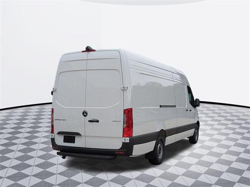 2025 Mercedes-Benz Sprinter 2500 Standard Roof