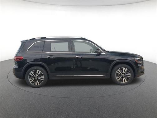 2025 Mercedes-Benz GLB 250 4MATIC