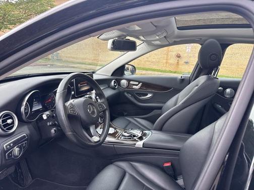 2017 Mercedes-Benz C-Class C 300 4MATIC Luxury