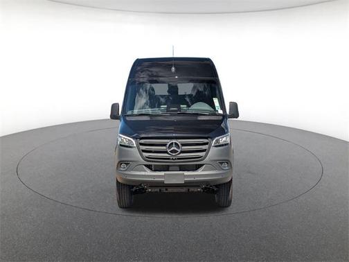 2025 Mercedes-Benz Sprinter 2500 High Roof
