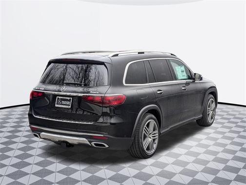 2025 Mercedes-Benz GLS 450 4MATIC