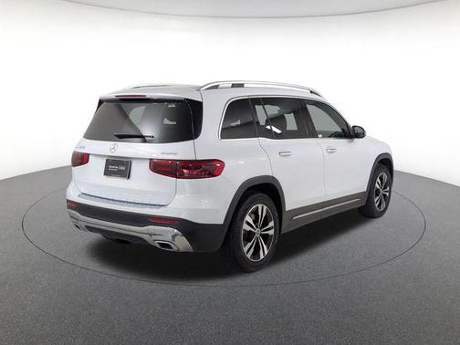 2024 Mercedes-Benz GLB 250 4MATIC