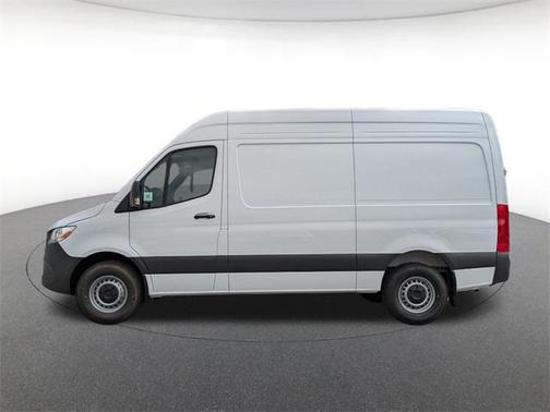 2025 Mercedes-Benz Sprinter 2500 Standard Roof