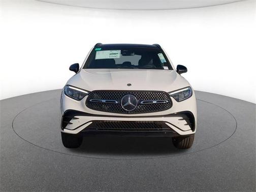 2026 Mercedes-Benz GLC 300 4MATIC