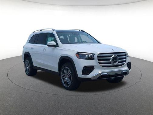 Polar White 2026 Mercedes-Benz GLS 450 4MATIC