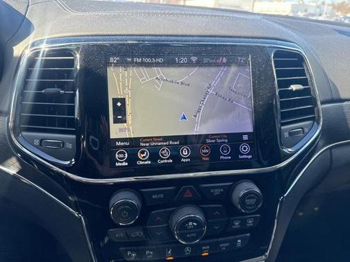 2020 Jeep Grand Cherokee Summit