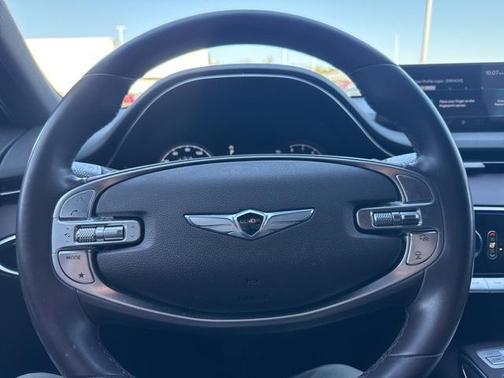 2022 Genesis GV70 2.5T AWD