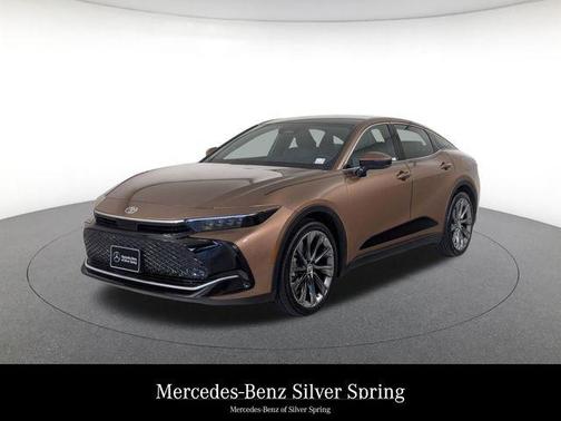 Bronze Age 2025 Toyota Crown Limited