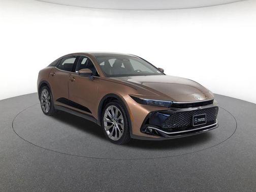 Bronze Age 2025 Toyota Crown Limited