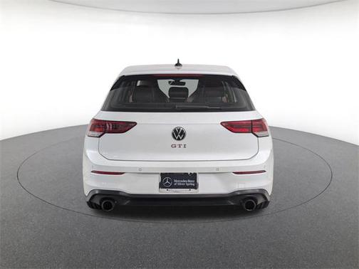 2022 Volkswagen Golf GTI 2.0T SE DSG