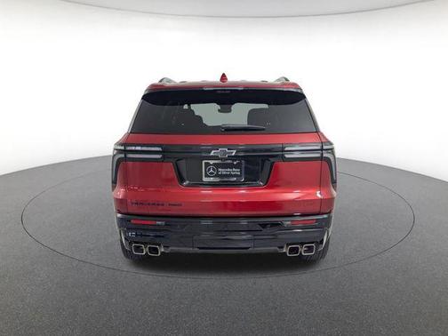 Radiant Red Tintcoat 2025 Chevrolet Traverse RS