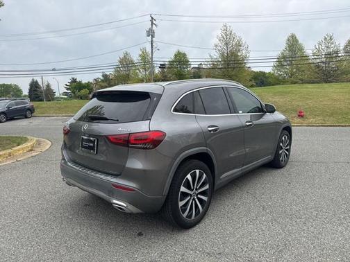2021 Mercedes-Benz GLA 250 Base 4MATIC