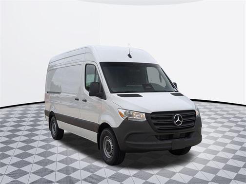 2025 Mercedes-Benz Sprinter 2500 Standard Roof