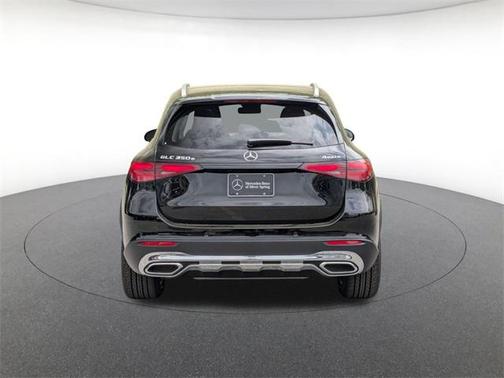 2025 Mercedes-Benz GLC 350e Base