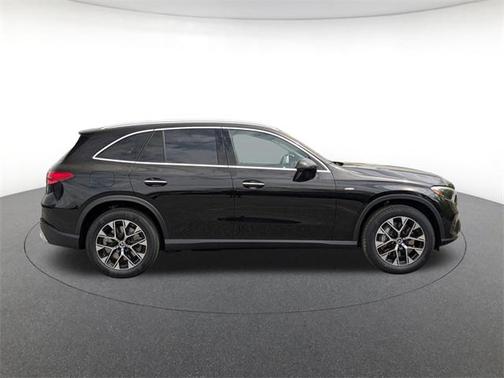 2025 Mercedes-Benz GLC 350e Base