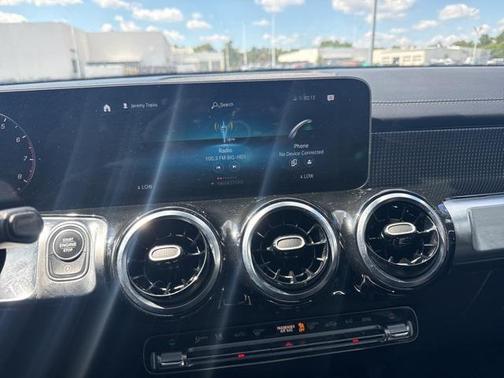 2021 Mercedes-Benz GLB 250 4MATIC