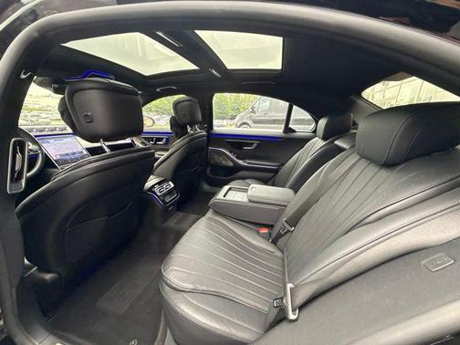 Black 2022 Mercedes-Benz S-Class 4MATIC
