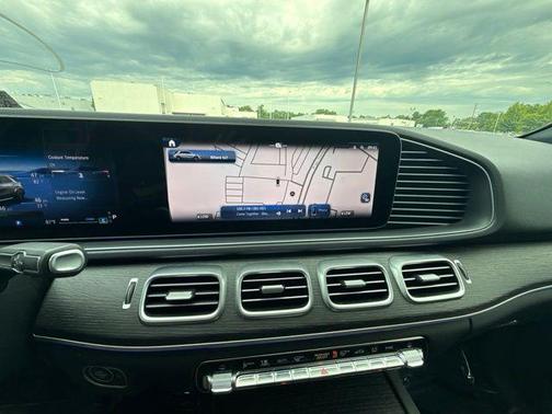 Black 2024 Mercedes-Benz GLE 450 4MATIC