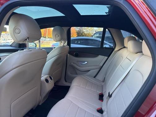 2021 Mercedes-Benz GLC 300 4MATIC