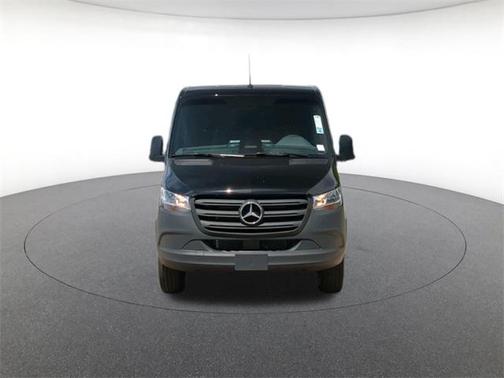 2025 Mercedes-Benz Sprinter 2500 Standard Roof