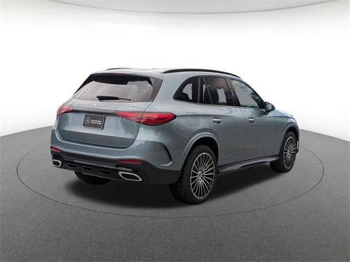2026 Mercedes-Benz GLC 300 4MATIC