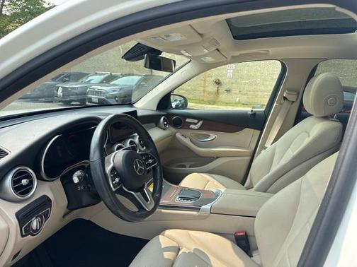 2021 Mercedes-Benz GLC 300 4MATIC
