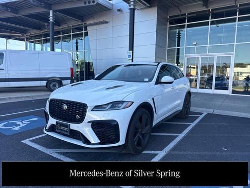 2023 Jaguar F-PACE SVR P550 AWD Automatic