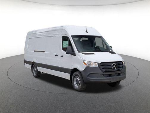 Arctic White 2026 Mercedes-Benz Sprinter 2500 High Roof