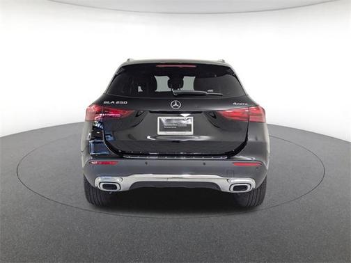 2025 Mercedes-Benz GLA 250 4MATIC