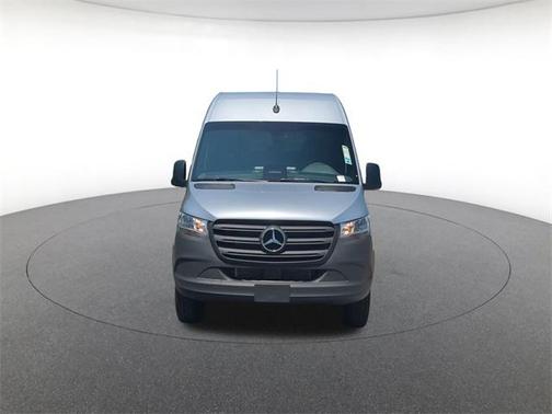 2025 Mercedes-Benz Sprinter 2500 Standard Roof