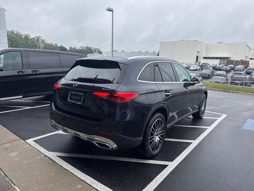 2024 Mercedes-Benz GLC 300 4MATIC
