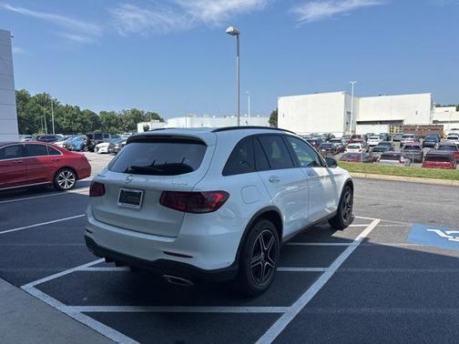 2021 Mercedes-Benz GLC 300 4MATIC