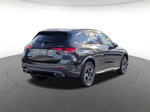 2026 Mercedes-Benz GLC 300 4MATIC