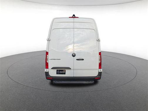 2024 Mercedes-Benz eSprinter 2500 Cargo 170 WB