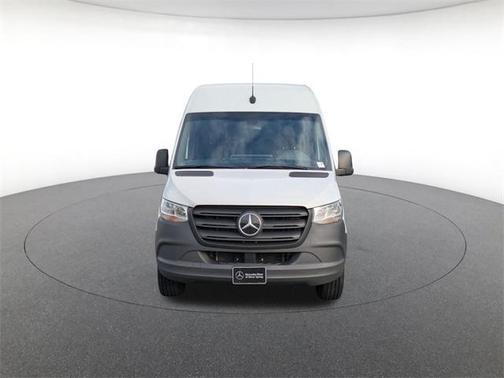 2024 Mercedes-Benz eSprinter 2500 Cargo 170 WB