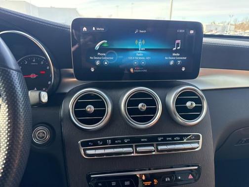 2022 Mercedes-Benz GLC 300 4MATIC Coupe