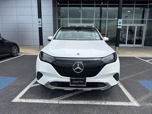Polar White 2023 Mercedes-Benz EQE 350 4MATIC