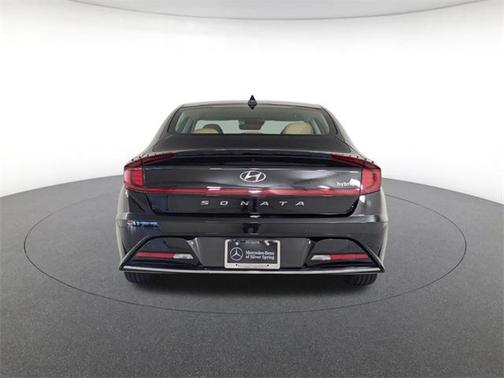 2022 Hyundai SONATA Hybrid Limited