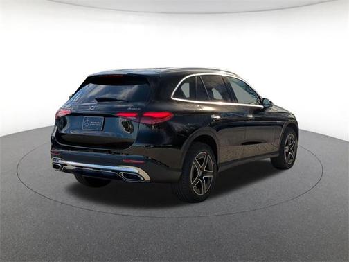 2026 Mercedes-Benz GLC 300 4MATIC