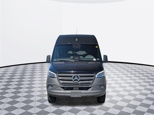 2025 Mercedes-Benz Sprinter 2500 High Roof