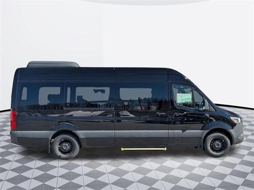 2025 Mercedes-Benz Sprinter 2500 High Roof