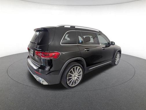 Black 2023 Mercedes-Benz GLB 250 4MATIC
