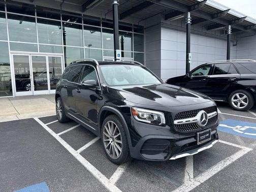 Black 2023 Mercedes-Benz GLB 250 4MATIC