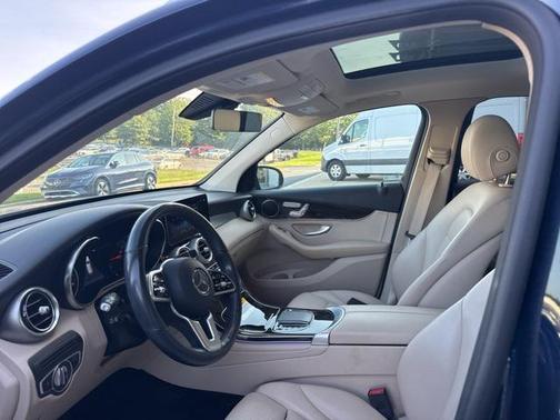 2021 Mercedes-Benz GLC 300 4MATIC