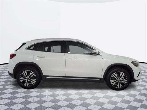 2025 Mercedes-Benz GLA 250 4MATIC